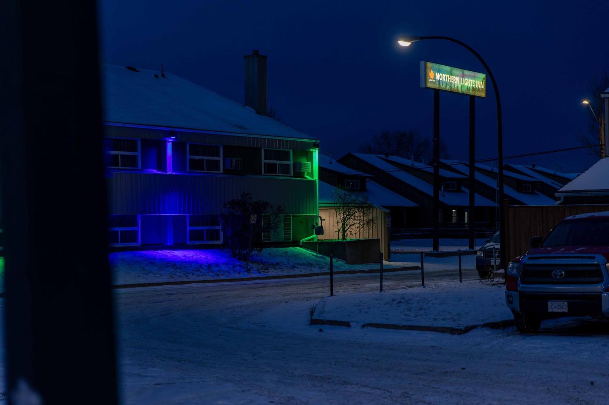 Northern Lights Inn Fort St. John Exterior photo
